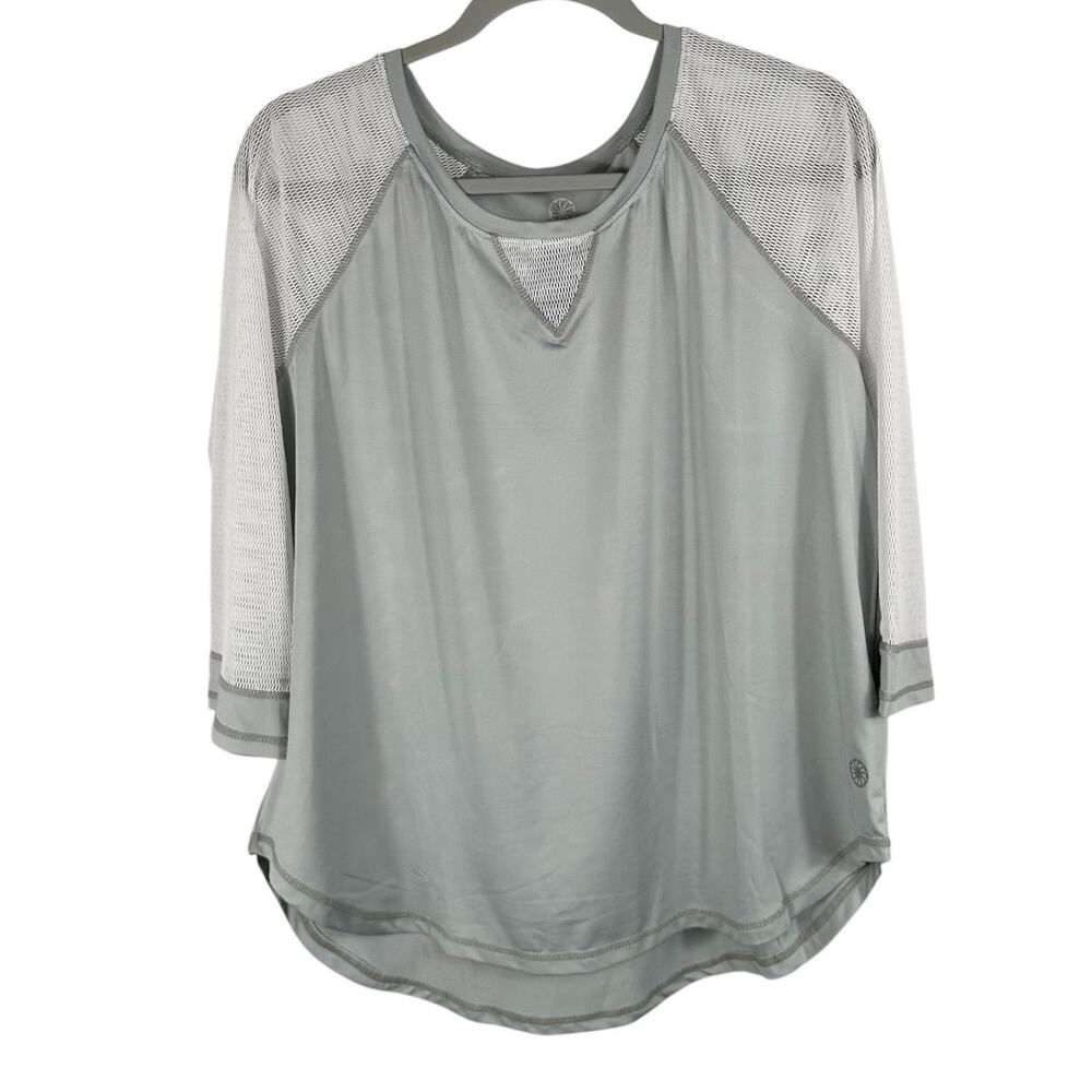 Full Beauty Sport Gray and White Top Size 14/16